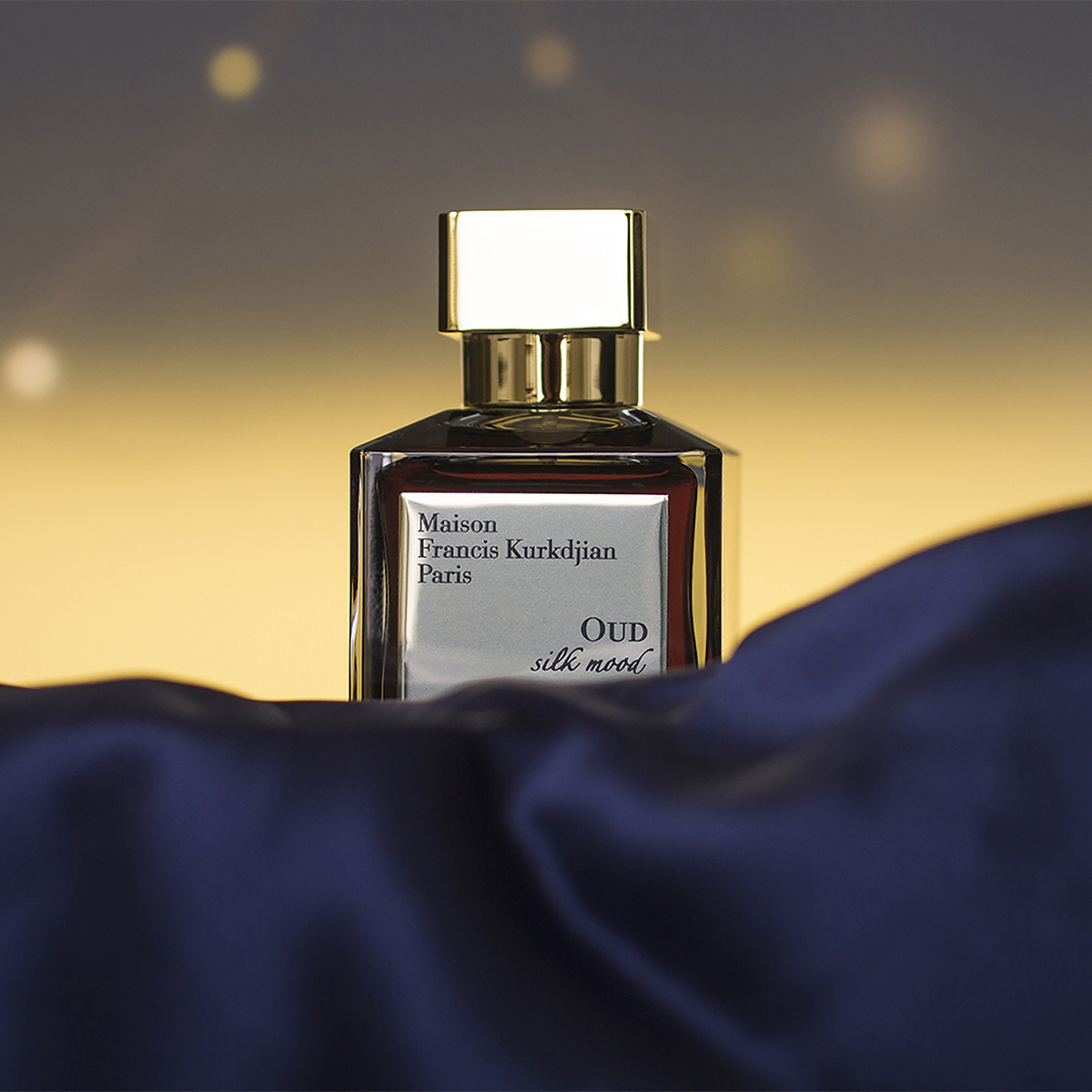 Maison Francis Kurkdjian Oud Silk Mood Extrait de parfum 70ml - Skins Maison Francis Kurkdjian Oud Silk Mood Extrait de parfum 70ml - Skins