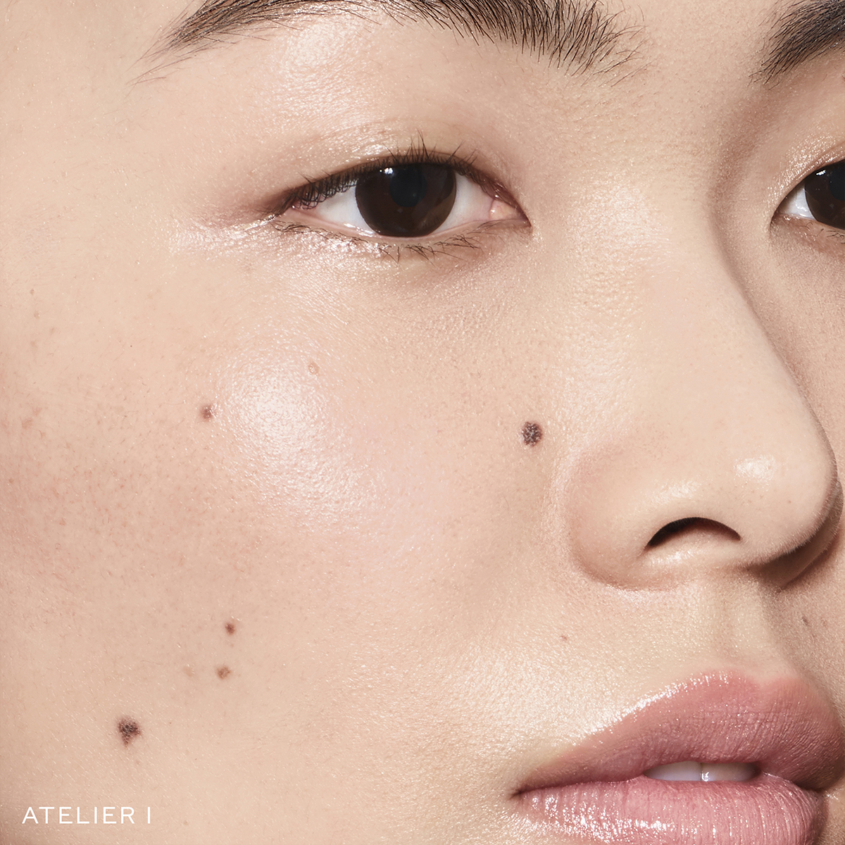 Westman Atelier - Vital Skin Foundation Stick