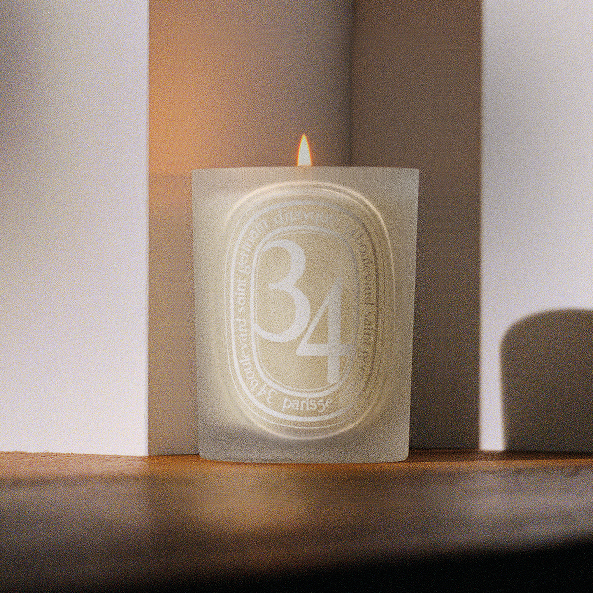 Diptyque - 34 Blvd Saint Germain Classic Scented Candle