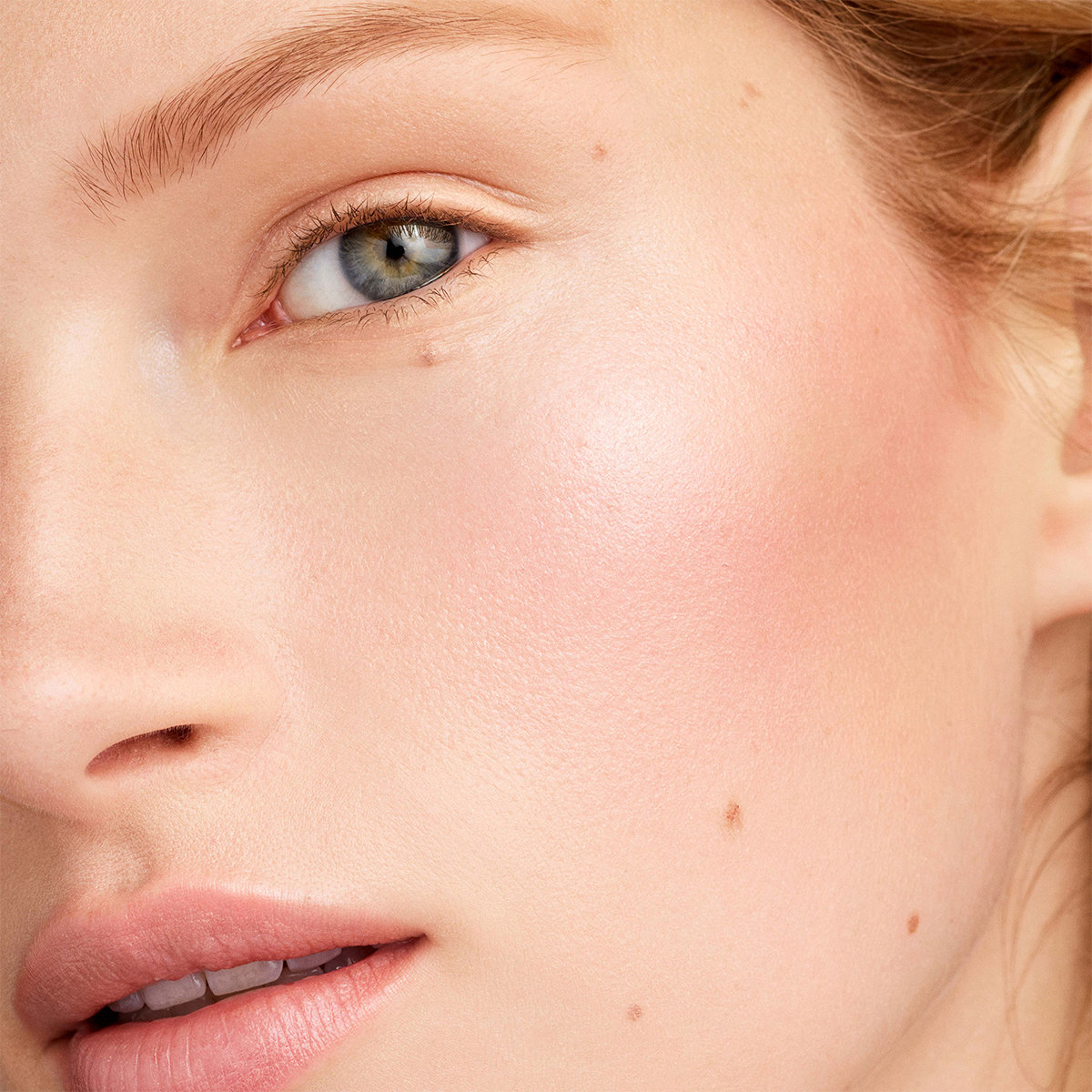 Westman Atelier - Super Loaded Tinted Highlight
