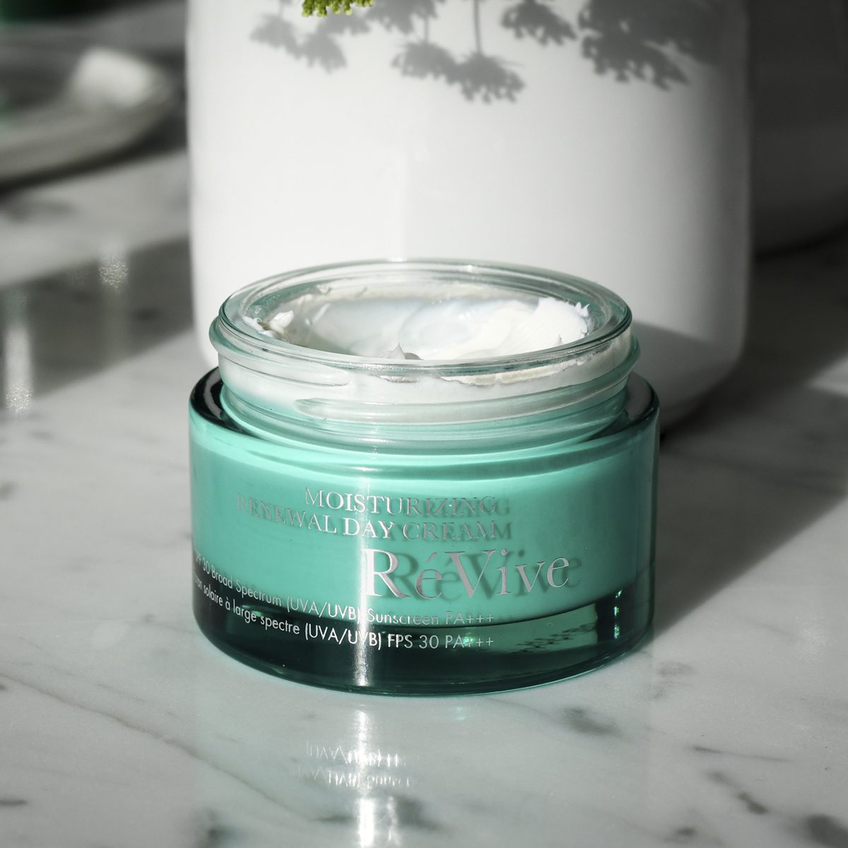 Revive - Moisturizing Renewal Day Cream SPF 30