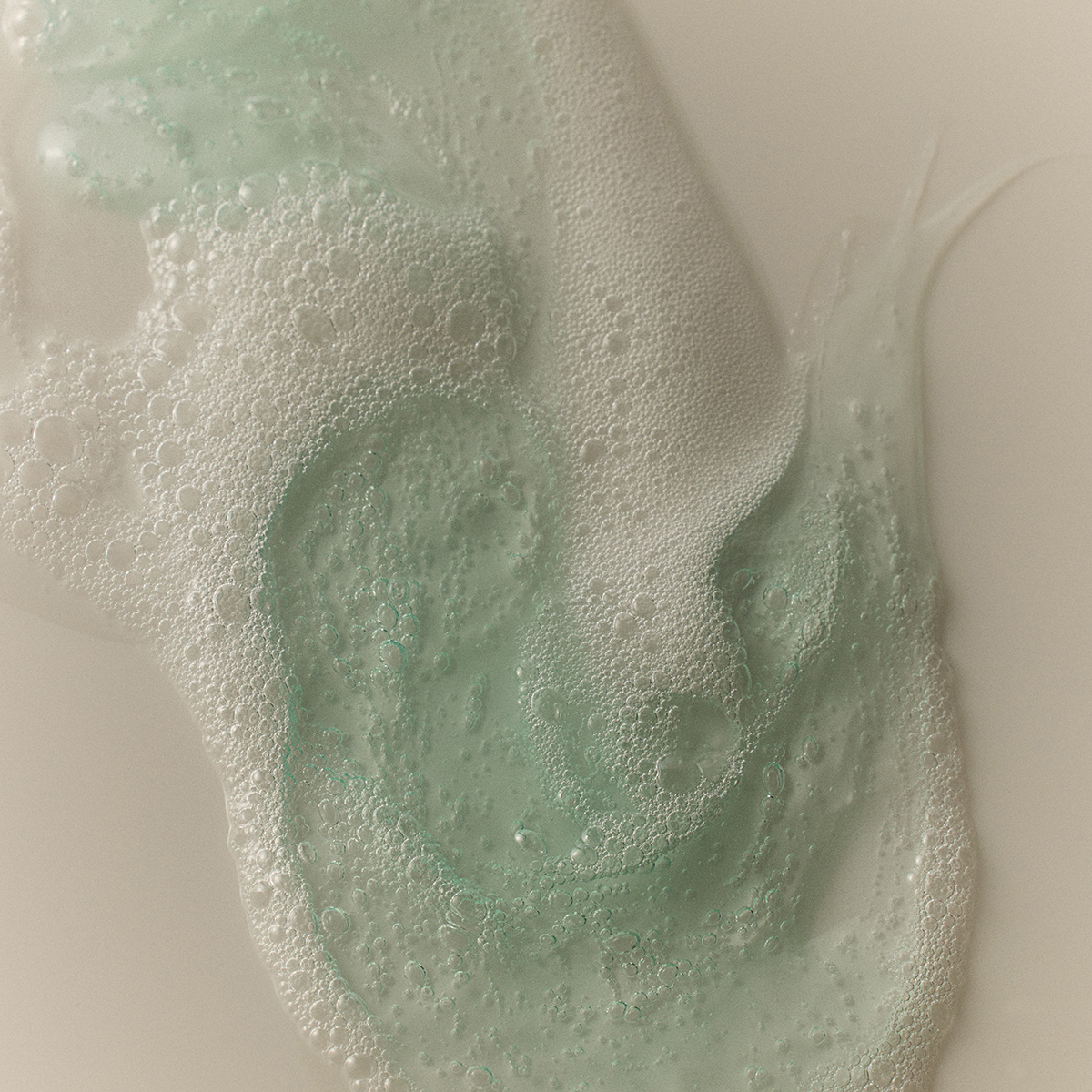 goop - Daily Detox Foaming Cleanser