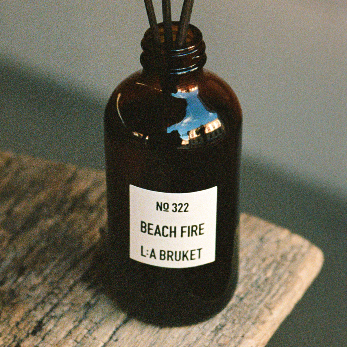 L:a Bruket - 322 Beach Fire Room Diffuser