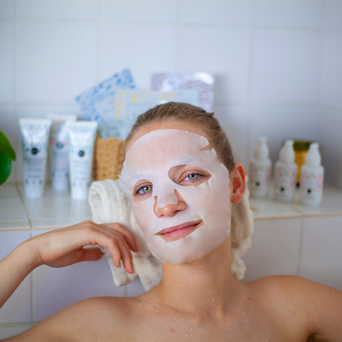 Les Poulettes - Set of 4 Masks