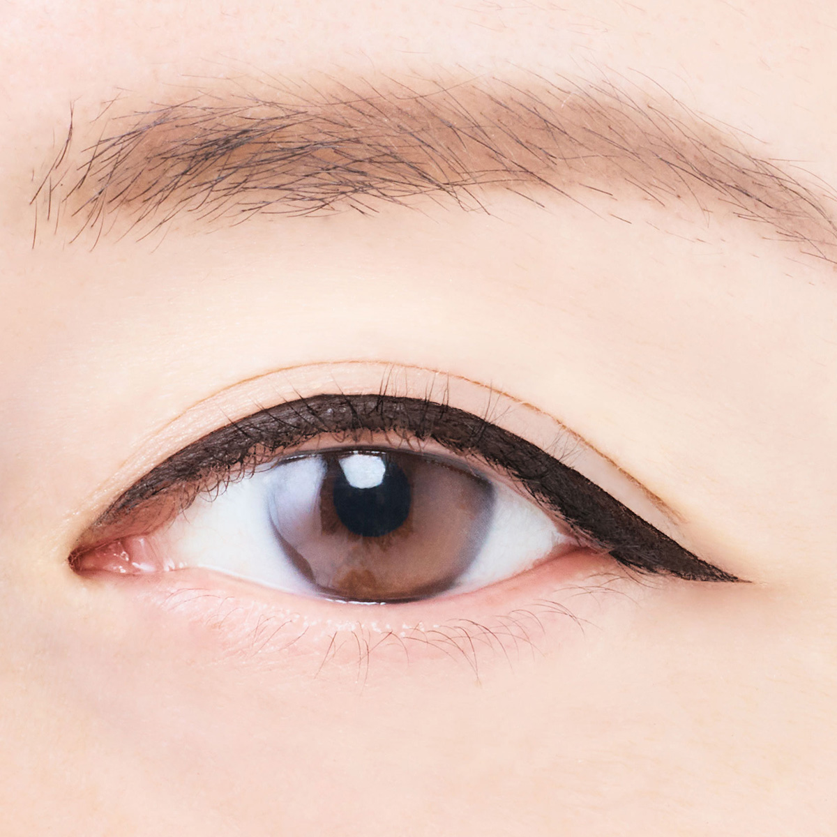 Love Liner - Liquid Eyeliner