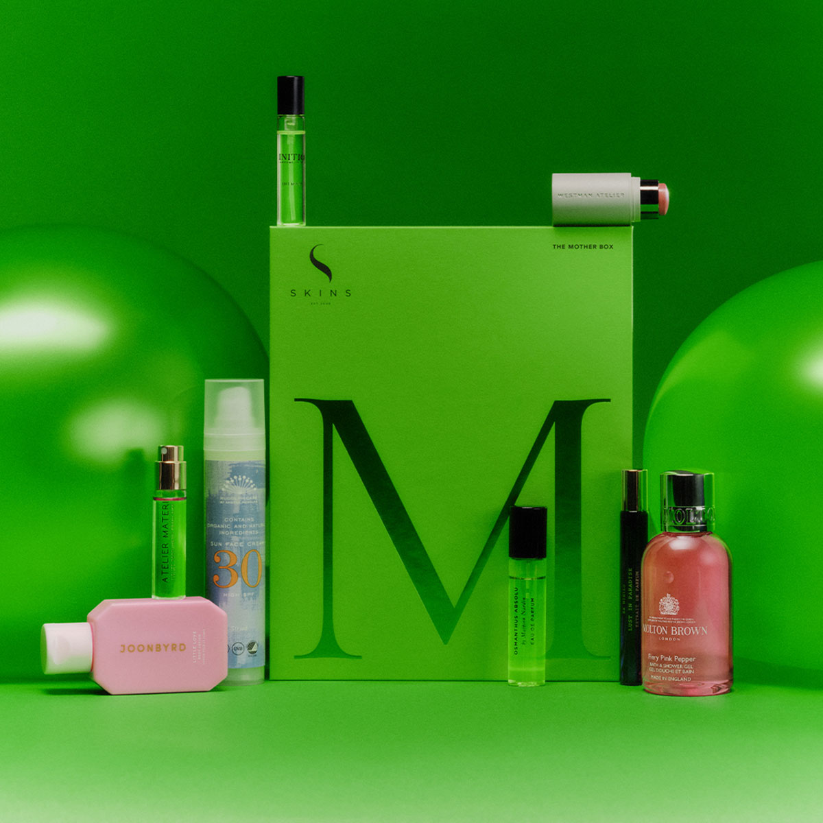 Skins - The Mother Box