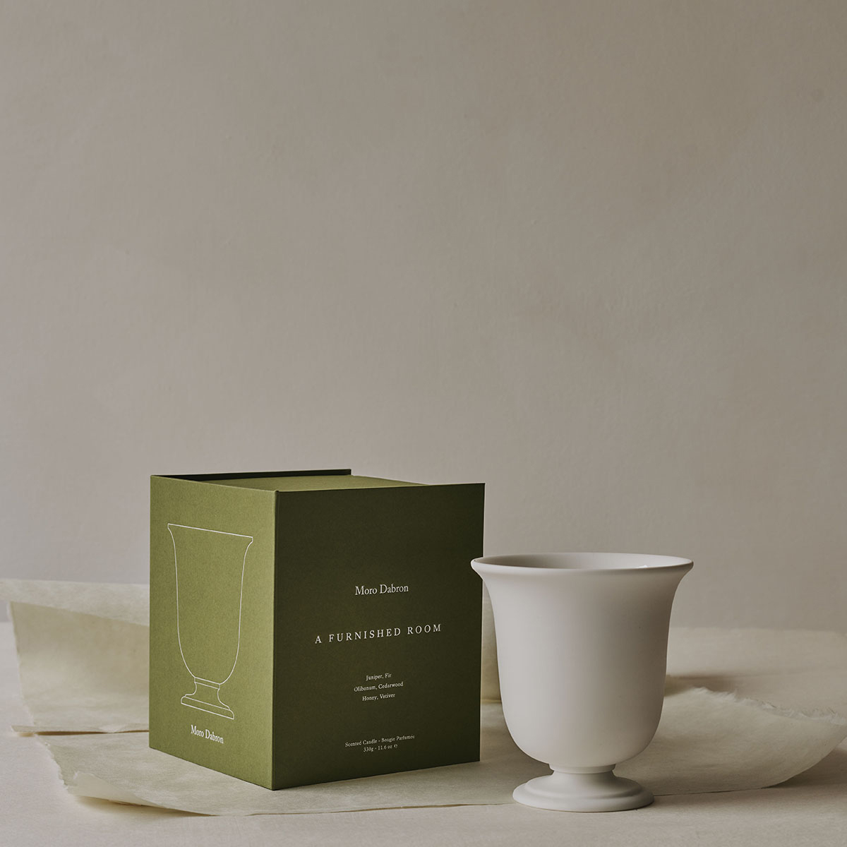 Moro Dabron - A Furnished Room Scented Candle