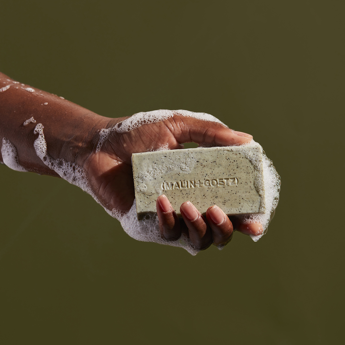 MALIN+GOETZ - Eucalyptus Mandelic Exfoliating Bar